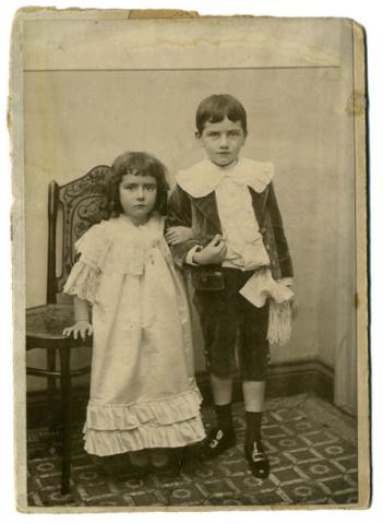 Primera imagen del registro Retrato hermanos Salas Edwards