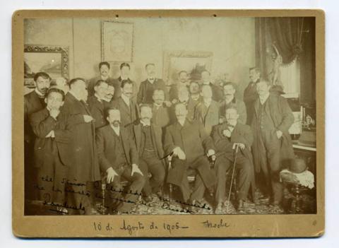 Primera imagen del registro RETRATO DE DON RAFAEL H.ELIZALDE Y OTROS