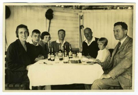 Primera imagen del registro Retrato de Don Einar Altschwager Mantels e Hijos