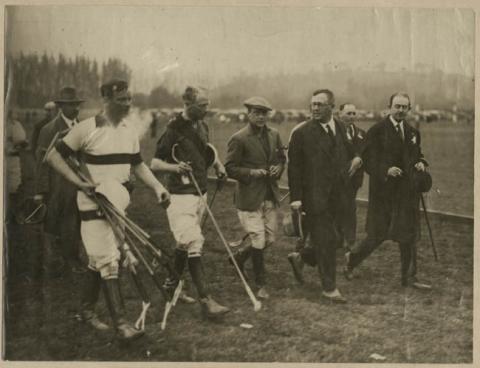 Primera imagen del registro DON EDUARDO VIII Y OTROS,EN VIÑA DEL MAR