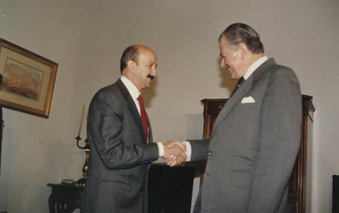 Primera imagen del registro PDTE. AYLWIN CON PDTE. CARLOS SALINAS