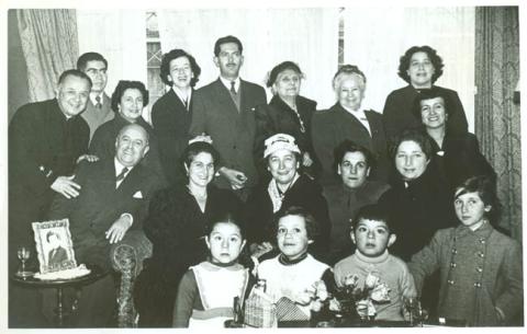 Primera imagen del registro FAMILIA DEL CAPELLAN AHUMADA II