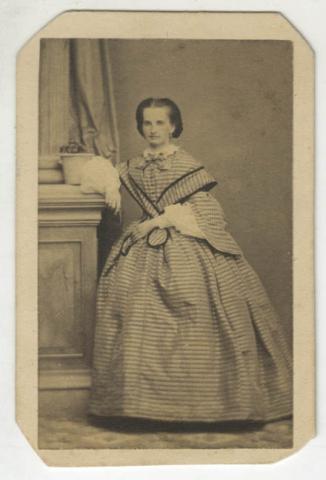 Primera imagen del registro DOÑA JOSEFINA BELLO DUNN DE PRATS