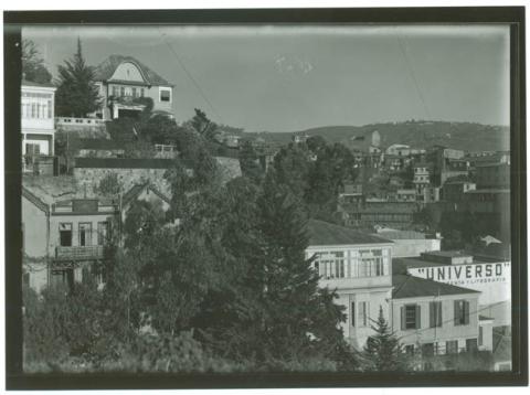Primera imagen del registro CASAS EN LOS CERROS.FOT.ALTSCHWAGER