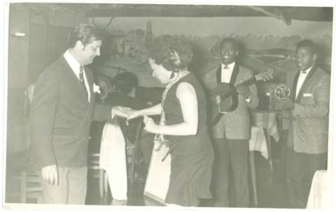 Primera imagen del registro S.PIÑEIRO BAILANDO MUSICA DOMINICANA.
