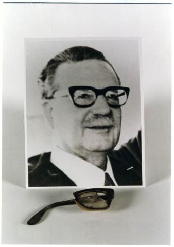 Primera imagen del registro FOTO DE SALVADOR ALLENDE Y FRAG. DE LEN