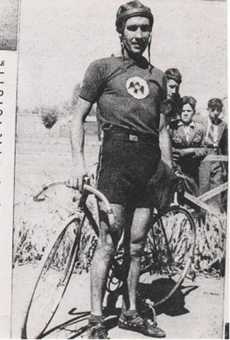 Primera imagen del registro RETRATO DE CICLISTA NO IDENTIFICADO.