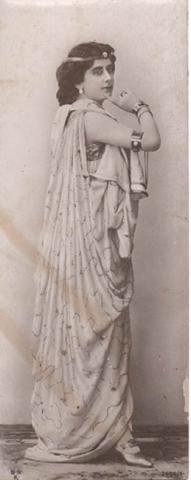 Primera imagen del registro RETRATO DE DAMA NO IDENTIFICADA.