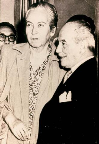 Primera imagen del registro Gabriela Mistral