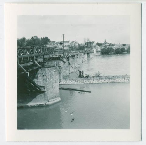 Primera imagen del registro PUENTE SOBRE EL DANUBIO,AUSTRIA
