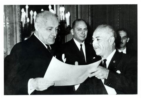 Primera imagen del registro Don Jorge Alessandri Rodríguez y otros