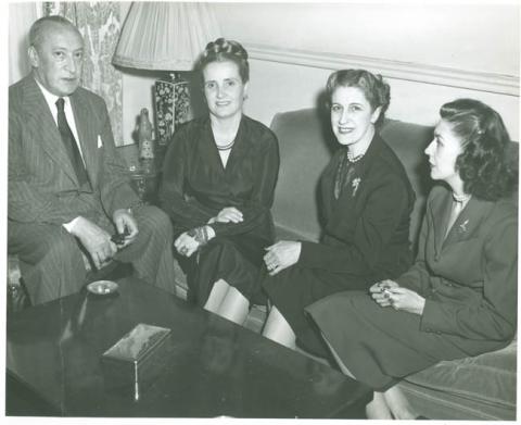 Primera imagen del registro 1 FAMILIA GONZALES VIDELA-MARCKMANN