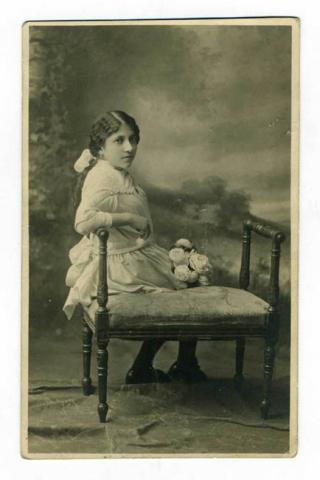 Primera imagen del registro RETRATO DE DOÑA TERESA REPETTO