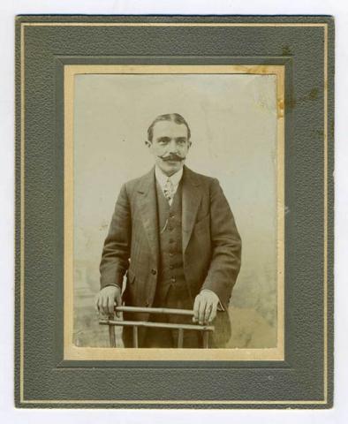 Primera imagen del registro Retrato de Segundo Riesco Palma