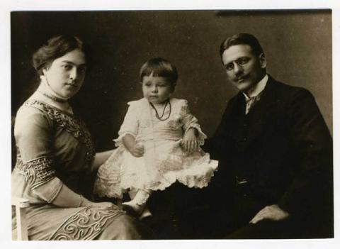 Primera imagen del registro RETRATO DE LA FAMILIA ECKHARDT