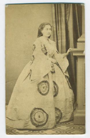 Primera imagen del registro DOÑA ADELA EASTMAN QUIROGA