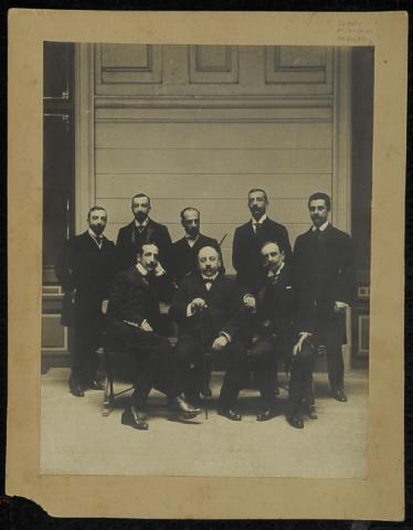 Primera imagen del registro Retrato grupal con Eulogio Altamirano Talavera