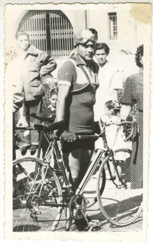 Primera imagen del registro ROGELIO SALCEDO MUñOZ, CICLISTA