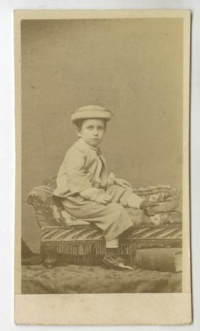 Primera imagen del registro Retrato de niño