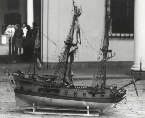 Primera imagen del registro M.H.N.RESTAURACION FRAGATA
