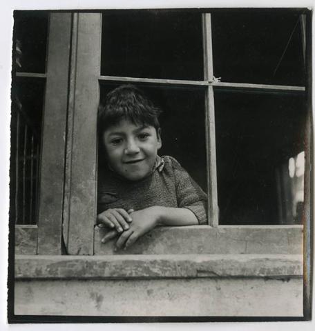 Primera imagen del registro Niño en la ventana