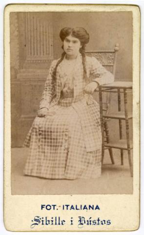 Primera imagen del registro Retrato femenino