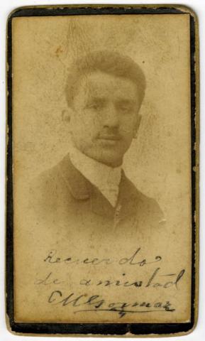 Primera imagen del registro RETRATO DE CABALLERO NO IDENTIFICADO.