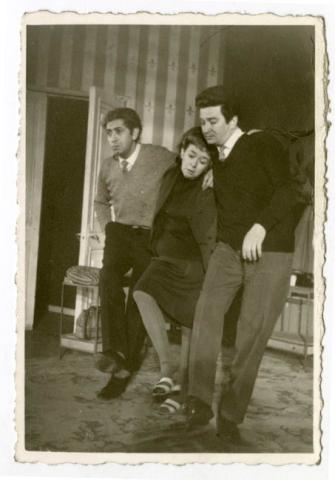 Primera imagen del registro S.PIÑEIRO Y ACTORES EN ESCENA TEATRAL.