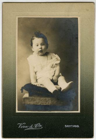 Primera imagen del registro RETRATO DE BEBE NO IDENTIFICADO.