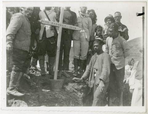 Primera imagen del registro ENTIERRO DE JOSE PAREDES. I DE PASCUA.
