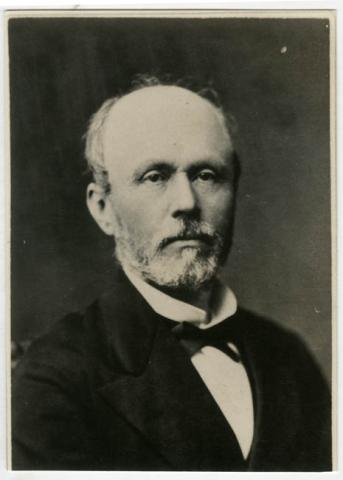 Primera imagen del registro RETRATO DE ANIBAL PINTO G.