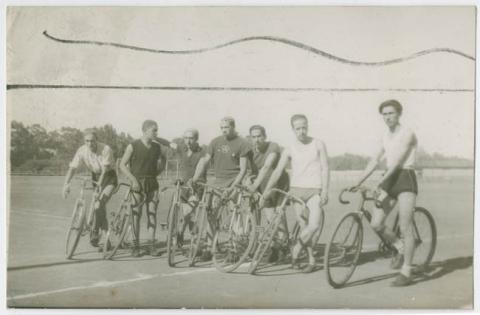 Primera imagen del registro Ciclistas de Los Ángeles