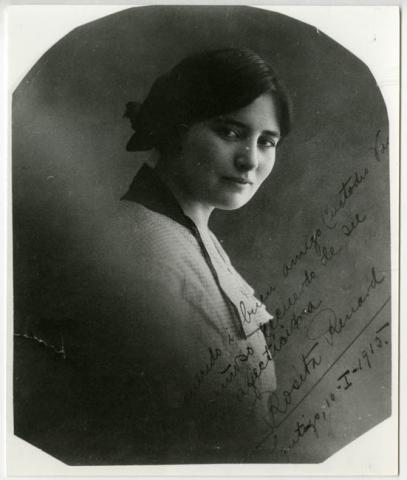 Primera imagen del registro Retrato de Rosita Renard