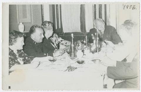 Primera imagen del registro ALMUERZO FAMILIAR
