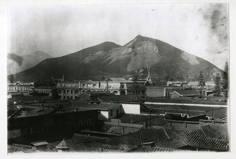 Primera imagen del registro CERRO SAN CRISTOBAL