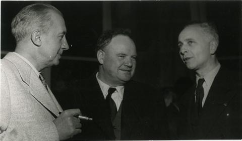 Primera imagen del registro PAUL ELUARD,MAURICE THOREZ,LOUIS ARAGON