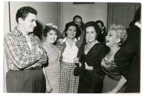 Primera imagen del registro Silvia Piñeiro con Lola Lemus, actriz española