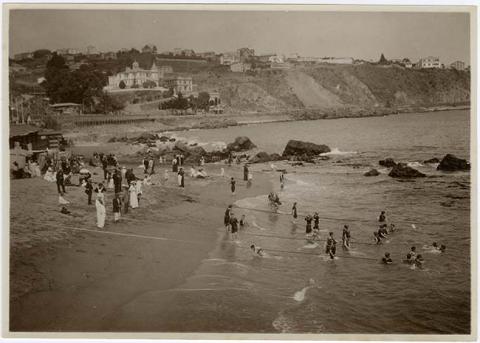 Primera imagen del registro Bañistas en playa Recreo