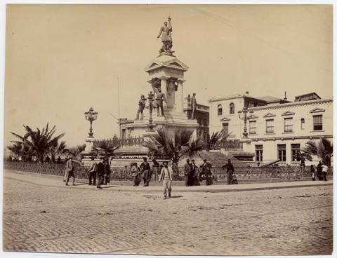 Primera imagen del registro Monumento a los Héroes de Iquique