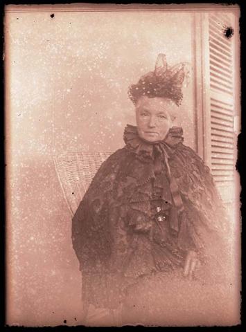 Primera imagen del registro Retrato femenino