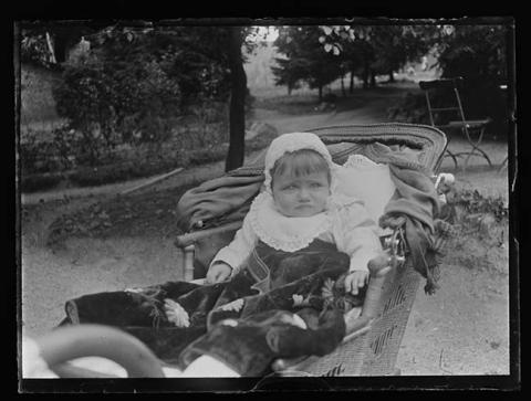 Primera imagen del registro Infante en coche