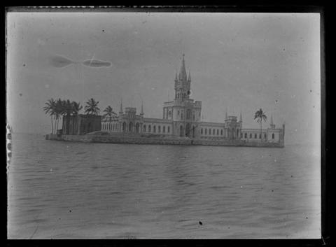 Primera imagen del registro Palacio de la Isla de Río