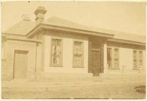 Primera imagen del registro Fachada de casa