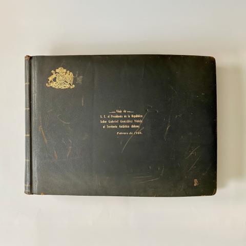 Primera imagen del registro Viaje de S. E. el Presidente de la República Señor Gabriel González Videla al Territorio Antártico Chileno