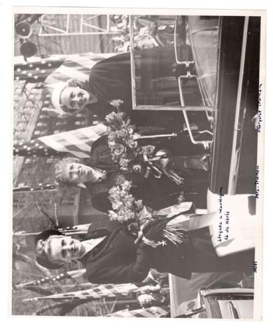 Primera imagen del registro Primeras damas Bess Truman y Rosa Markmann