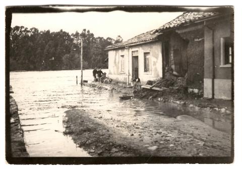 Primera imagen del registro Inundación en Constitución