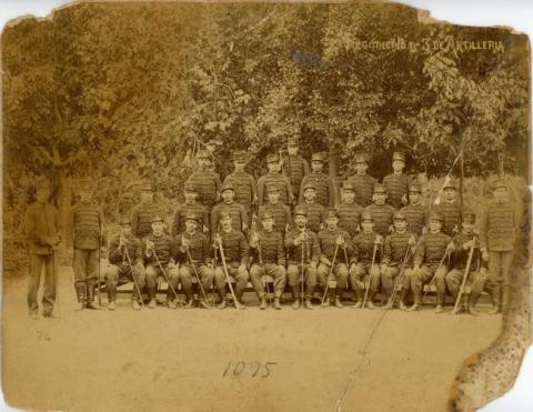 Primera imagen del registro Retrato del Regimiento de Artillería n°3 de Santiago