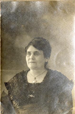 Primera imagen del registro Retrato de Glafira Gonzalez de Bassi