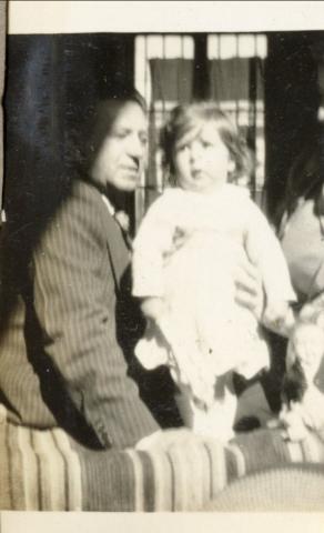 Primera imagen del registro Retrato de padre e hija